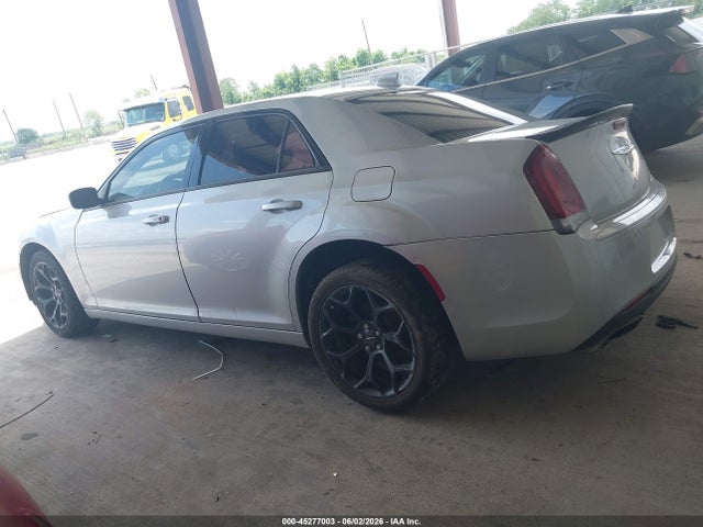 Chrysler 300 Touring