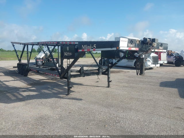 Salvage Kaufman Trailers Other Image