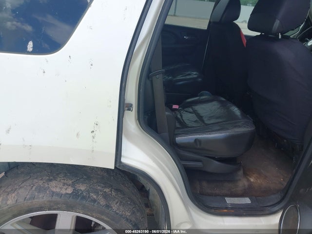 Cadillac Escalade Standard