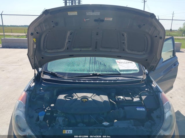 Hyundai ELANTRA Gls