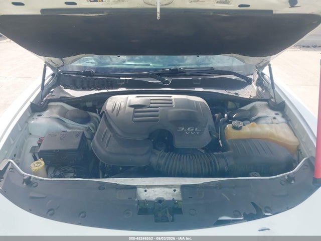 Dodge Charger Sxt