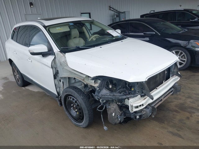 Salvage Volvo XC60 Image