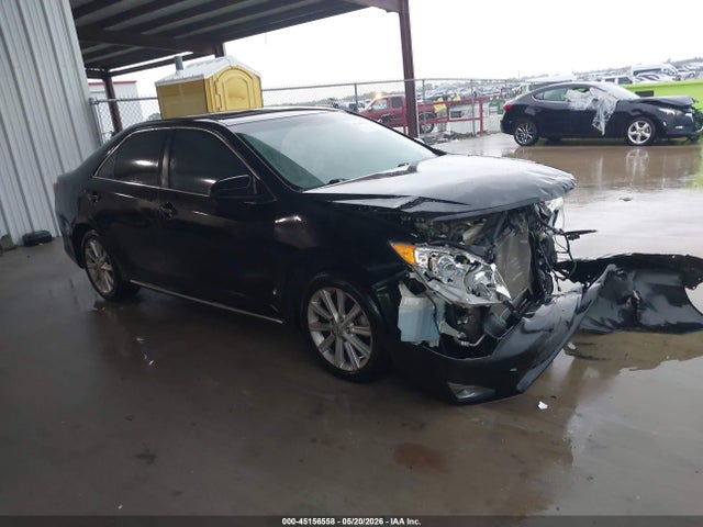 Salvage Toyota Camry Image