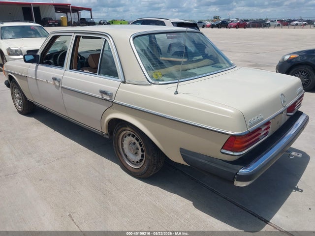 Mercedes-Benz 300d