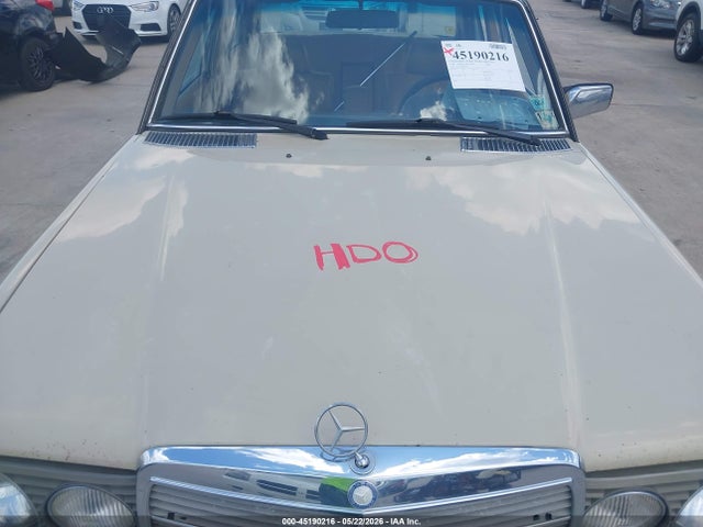 Mercedes-Benz 300d