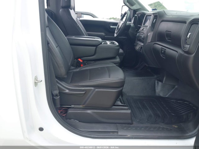 Chevrolet Silverado 2500 2wd  Long Bed Work Truck