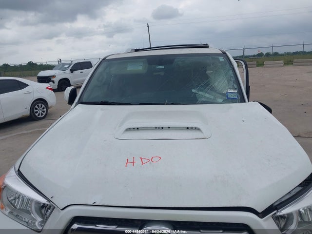 Toyota 4Runner Sr5 V6