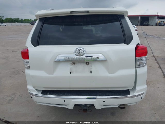 Toyota 4Runner Sr5 V6