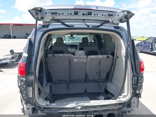 Chrysler Pacifica Touring L