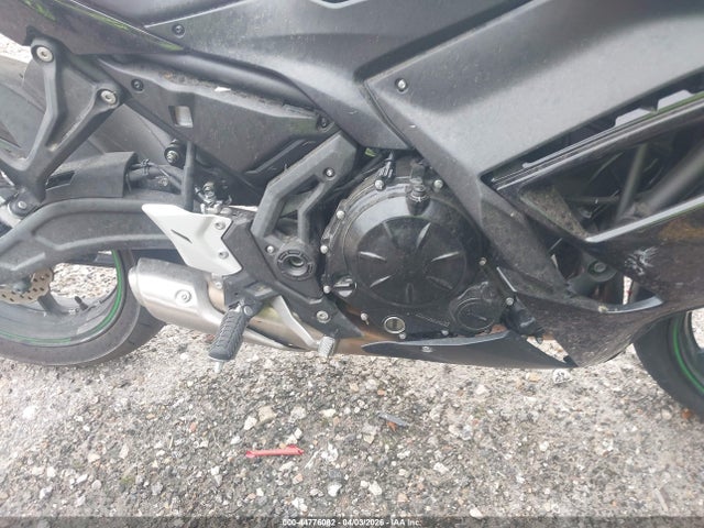 Kawasaki Ex650 R