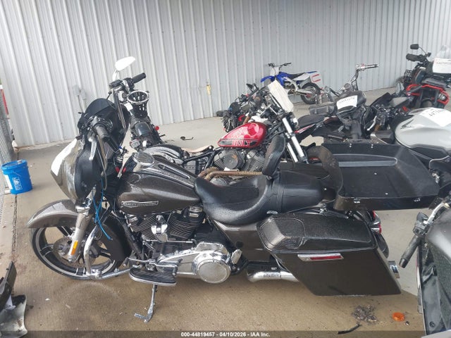 Harley-Davidson Flhx