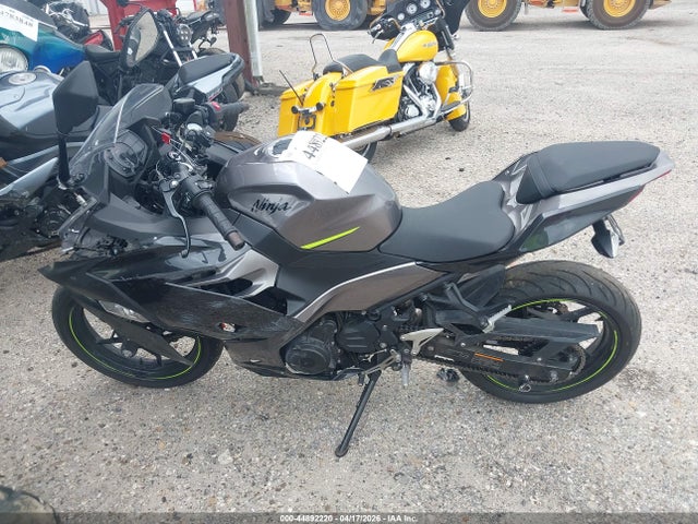 Kawasaki Ex400