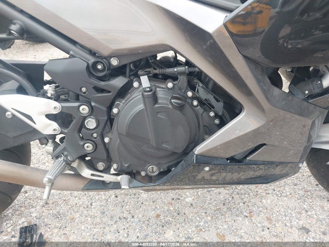 Kawasaki Ex400