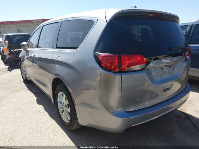 Chrysler Pacifica Touring Plus