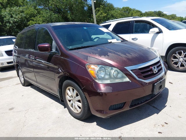Salvage Honda Odyssey Image