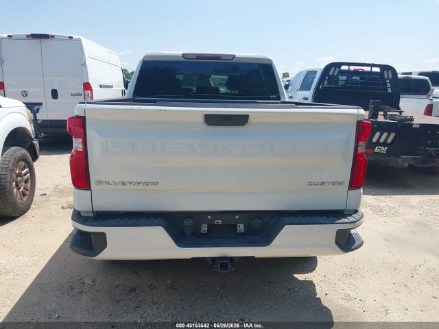 Chevrolet Silverado 1500 2wd  Short Bed Custom
