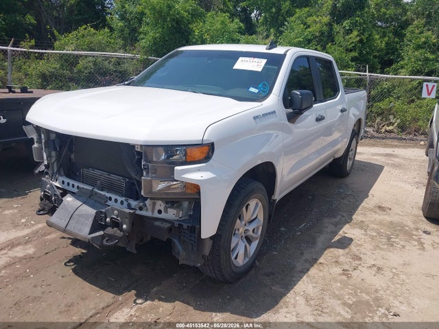 Chevrolet Silverado 1500 2wd  Short Bed Custom