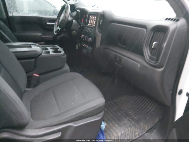 Chevrolet Silverado 1500 2wd  Short Bed Custom