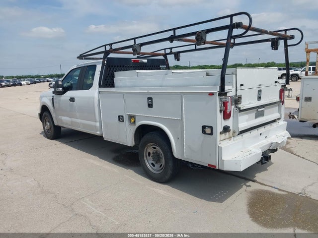 Ford F-250 Xl