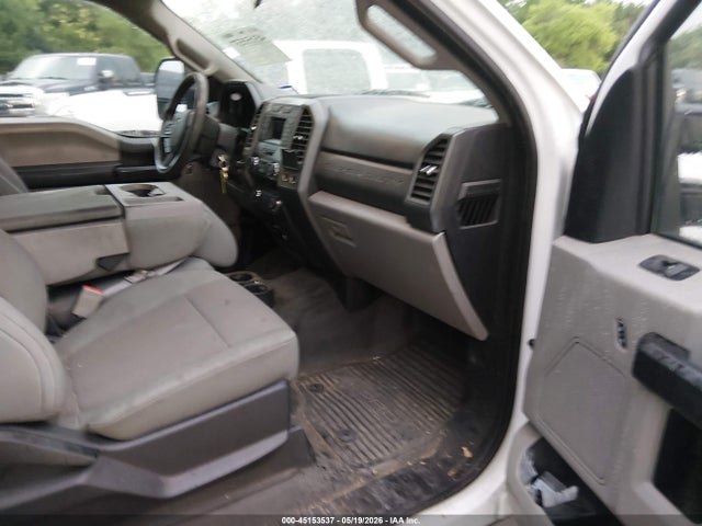 Ford F-250 Xl