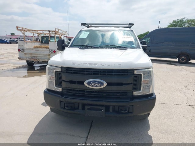 Ford F-250 Xl