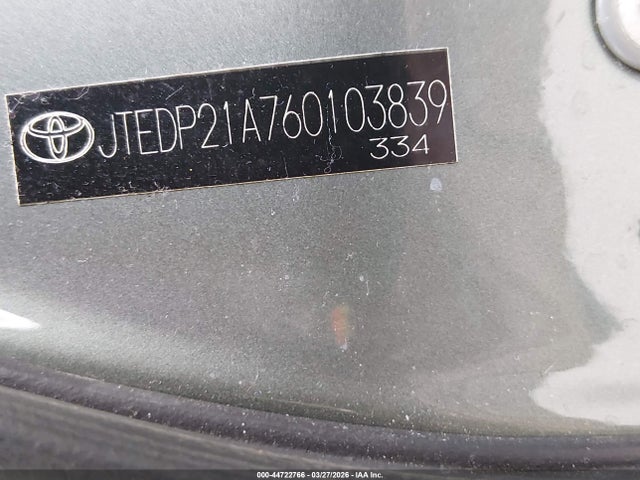 Toyota Highlander Limited V6