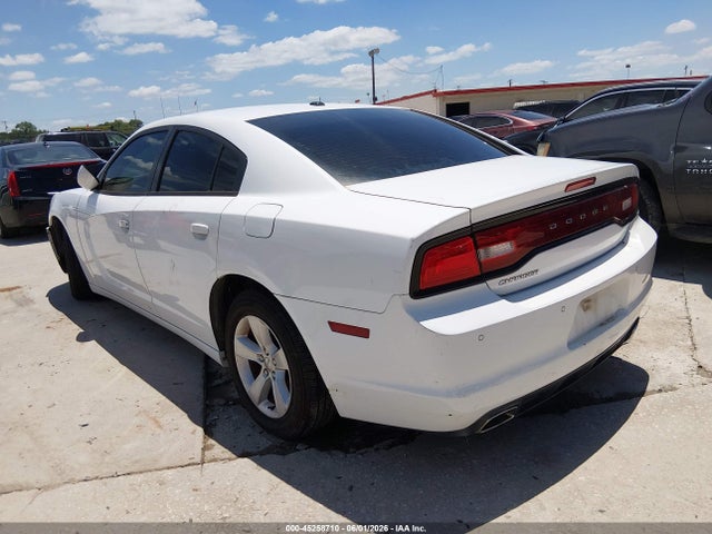 Dodge Charger Se