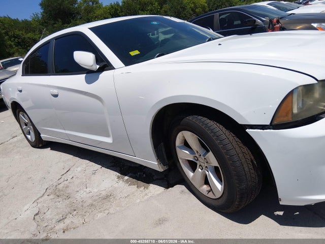 Dodge Charger Se