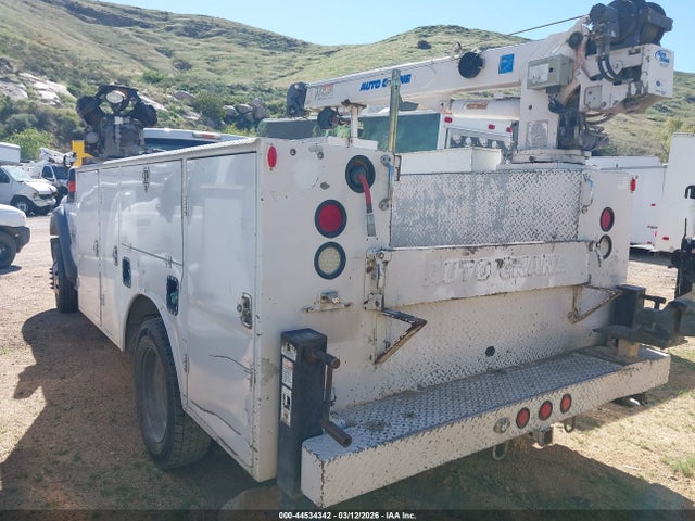 Ford F-550 Xl