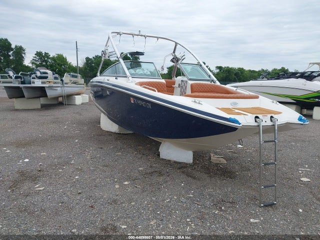 Salvage Mastercraft X80 Image