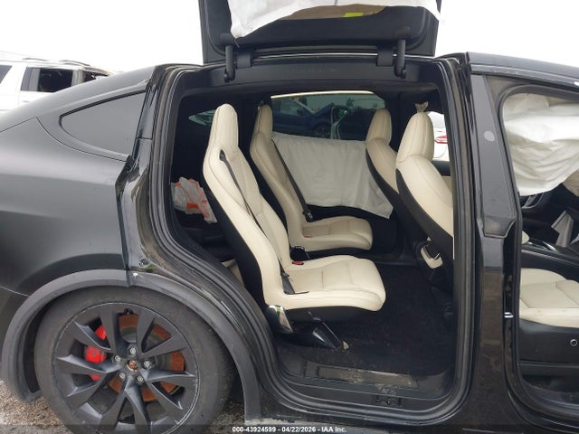 Tesla Model X Plaid Tri Motor All-wheel Drive