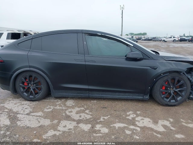 Tesla Model X Plaid Tri Motor All-wheel Drive