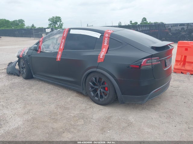 Tesla Model X Plaid Tri Motor All-wheel Drive