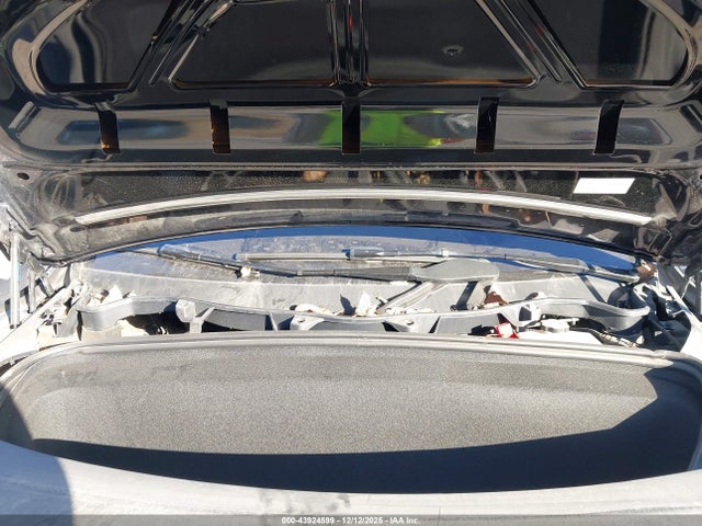 Tesla Model X Plaid Tri Motor All-wheel Drive