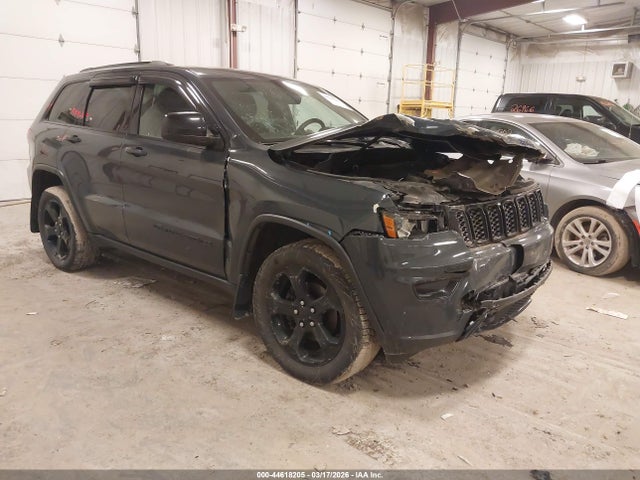 Salvage Jeep Grand Cherokee Image