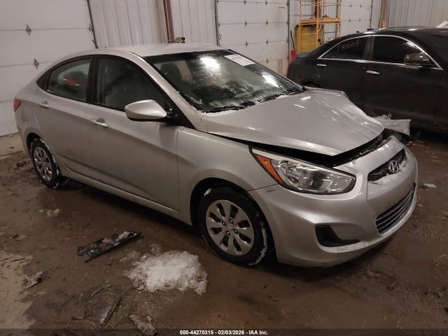 Salvage Hyundai ACCENT Image