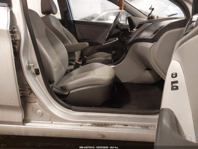 Hyundai ACCENT Se
