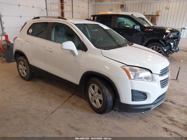 Salvage Chevrolet Trax Image