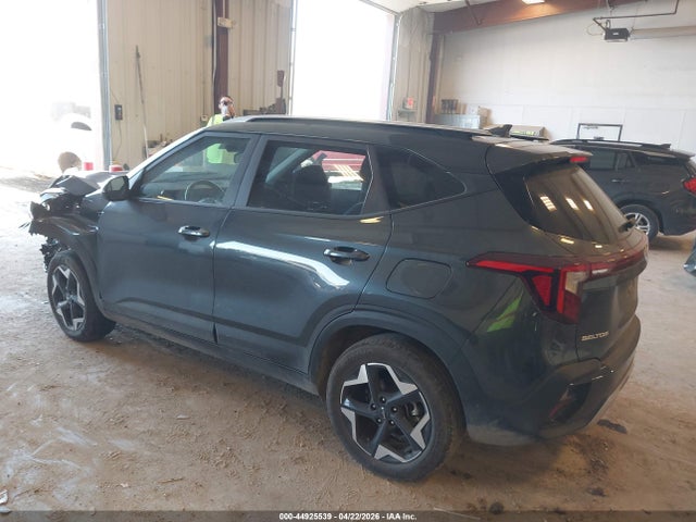 Kia Seltos S