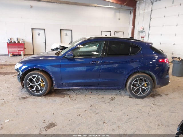 Alfa Romeo Stelvio Ti Sport Awd
