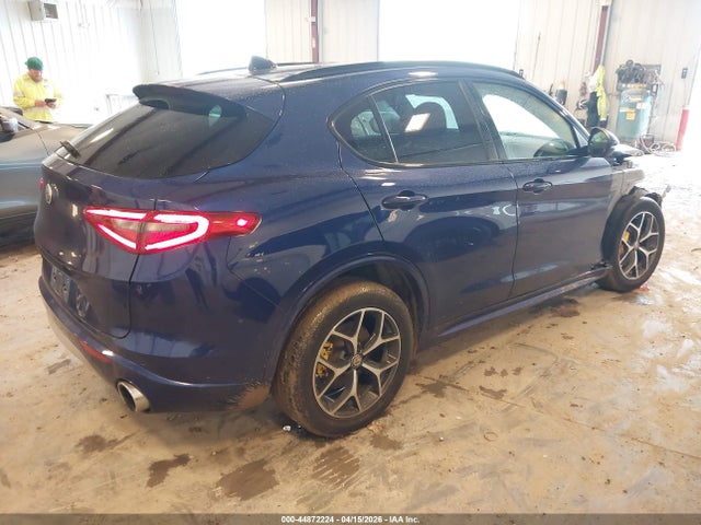 Alfa Romeo Stelvio Ti Sport Awd