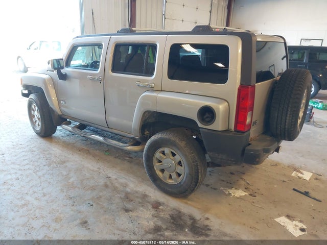 HUMMER H3