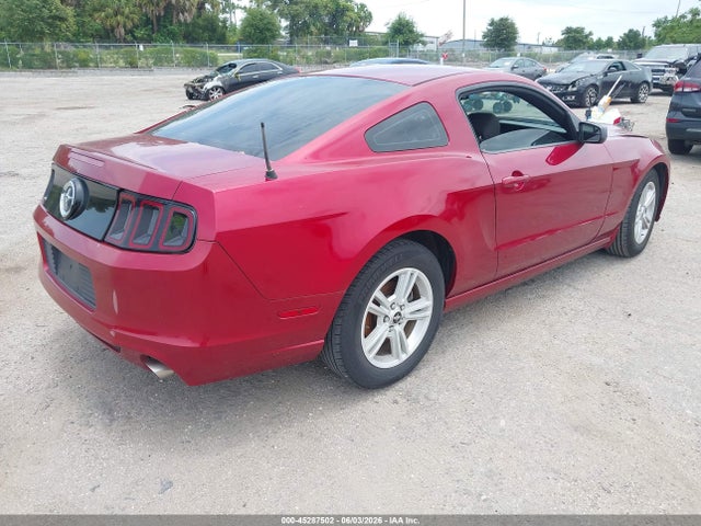 Ford Mustang V6