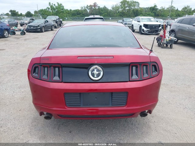 Ford Mustang V6