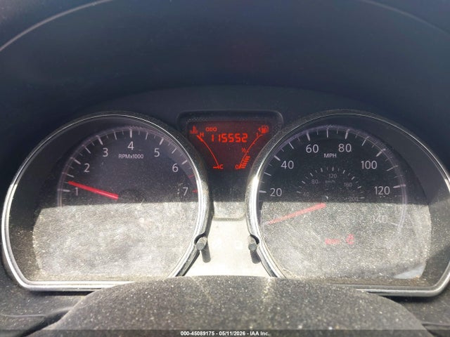 Nissan Versa S (sr)