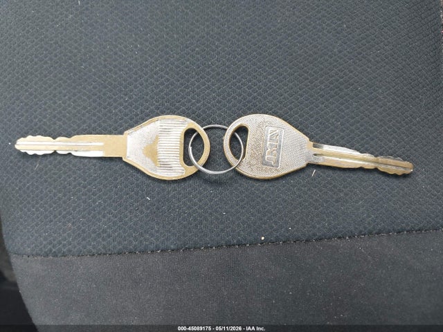 Nissan Versa S (sr)