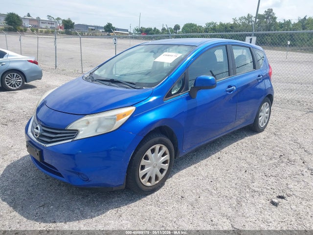 Nissan Versa S (sr)