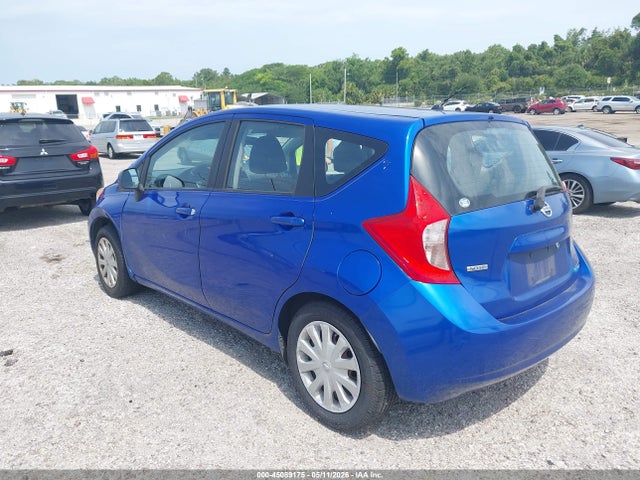 Nissan Versa S (sr)