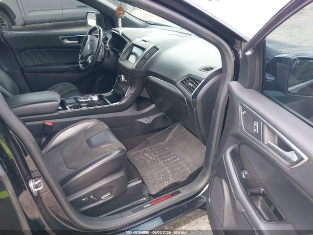 Ford Edge St