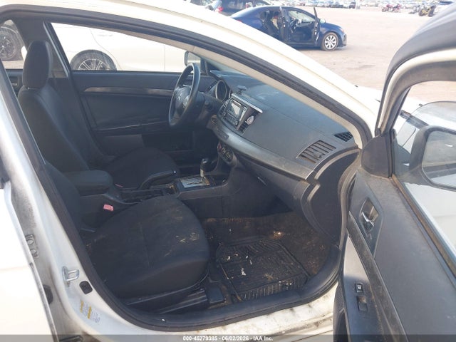 Mitsubishi Lancer Es